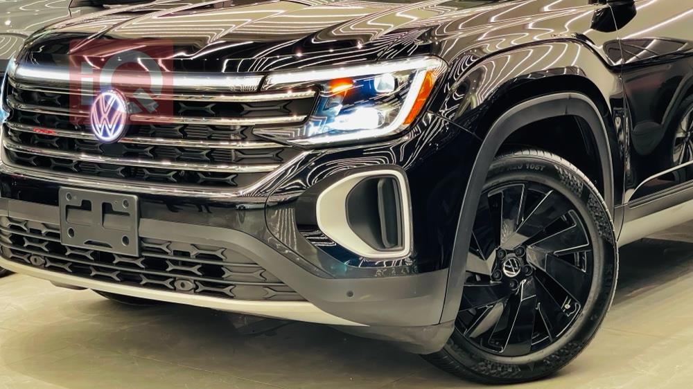 https://cdn.iqcars.ioimage_picker_E5D91684-1383-4CE5-A526-86F9C2B3D351-2348-000000B7BAF143A6_out.jpg